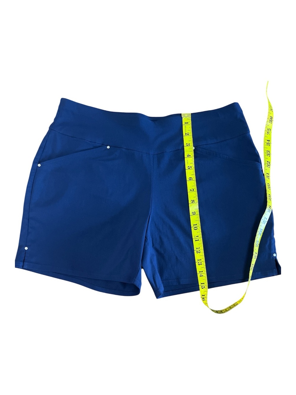 NWOT INC International Concepts Pull On Shorts Bundle Size 8 Lot of 3 - Picture 4 of 6